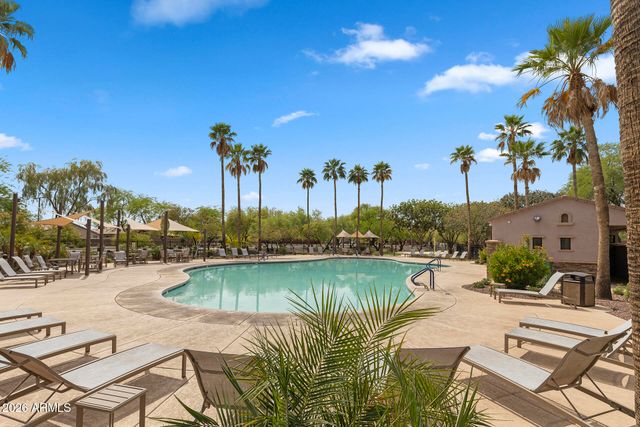 17810 W STRAIGHT ARROW Lane, Surprise, AZ 85387