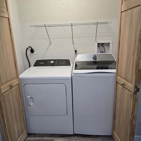 44 Leahy Rd, Brockton, MA 02302