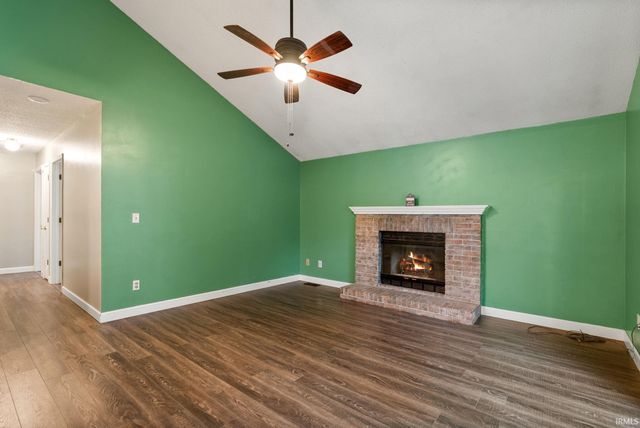 5932 Horseshoe Bend, Fort Wayne, IN 46825
