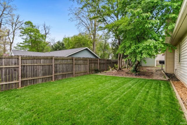 5932 Horseshoe Bend, Fort Wayne, IN 46825