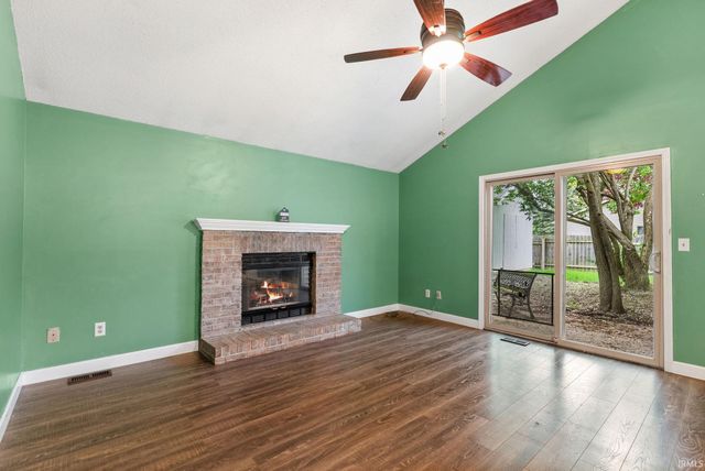 5932 Horseshoe Bend, Fort Wayne, IN 46825