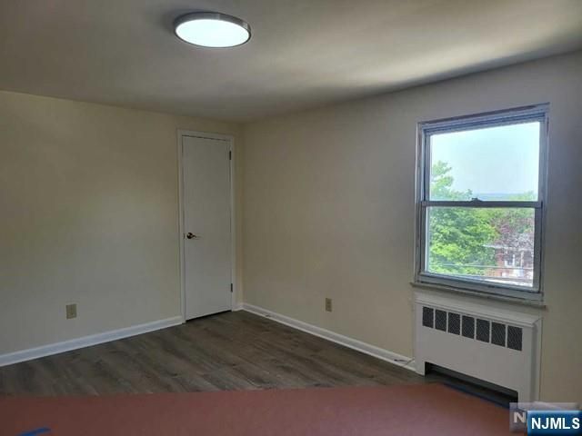 404 9th Street 2, Palisades Park, NJ 07650