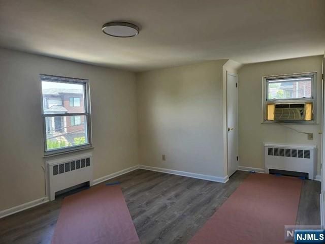 404 9th Street 2, Palisades Park, NJ 07650