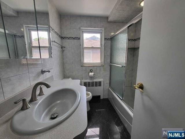 404 9th Street 2, Palisades Park, NJ 07650