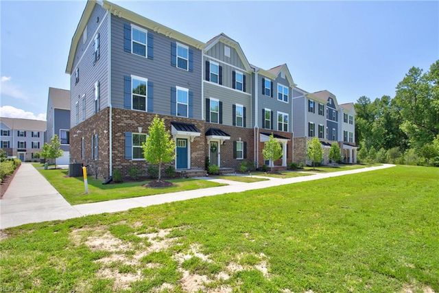 910 Marston ST, Suffolk, VA 23435