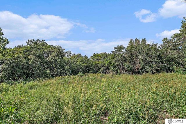 21936 Rustic Ridge Road, Omaha, NE 68022