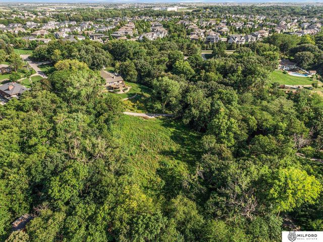 21936 Rustic Ridge Road, Omaha, NE 68022