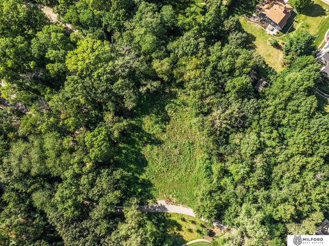 21936 Rustic Ridge Road, Omaha, NE 68022