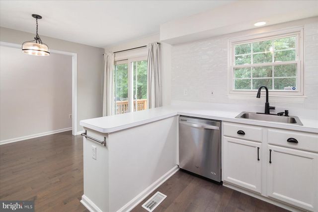 2441 WINDING RIDGE RD, Odenton, MD 21113