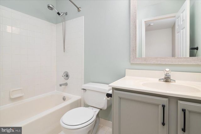 2441 WINDING RIDGE RD, Odenton, MD 21113