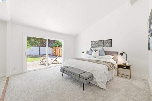 467 Lowell Pl, Fremont, CA 94536
