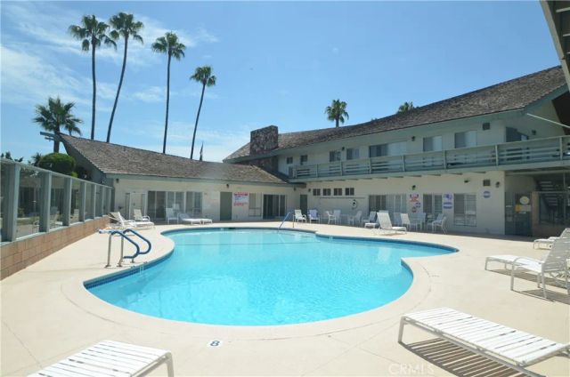 22875 Nadine B, Torrance, CA 90505