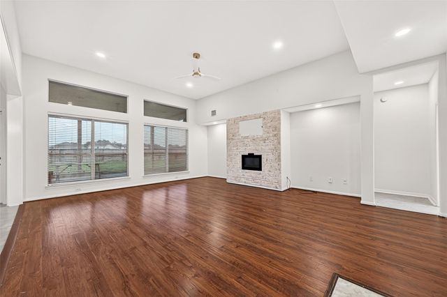 22303 Naple Hollow Lane, Richmond, TX 77469