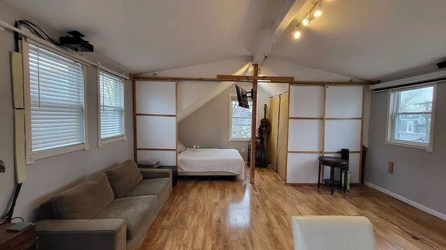 22 Hingham St x, Cambridge, MA 02138