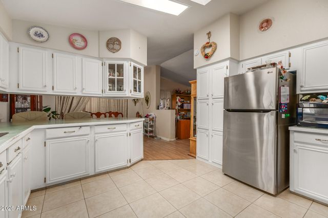 2035 E CARLISE Road, Phoenix, AZ 85086