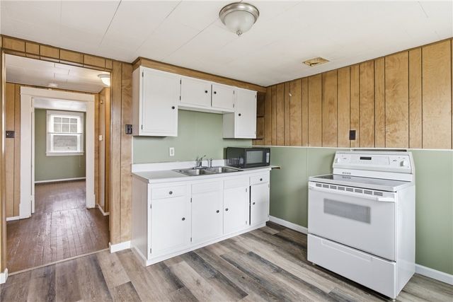 1809 Garfield St, Aliquippa, PA 15001