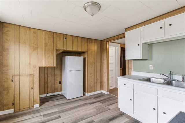 1809 Garfield St, Aliquippa, PA 15001