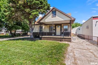 2413 E North Grand Avenue, Springfield, IL 62702
