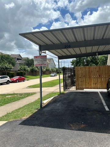 1751 Moritz Drive 206, Houston, TX 77055