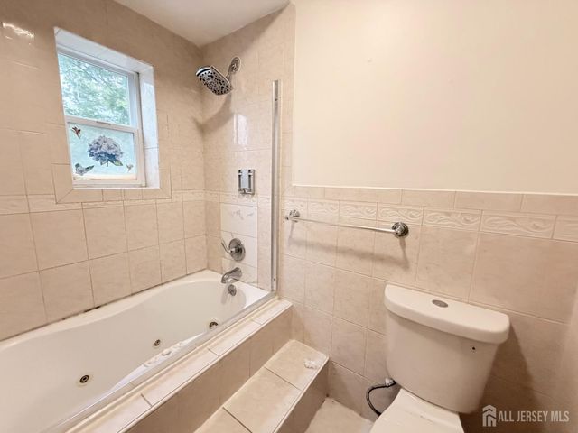 44 East Tappen Street, Port Reading, NJ 07064