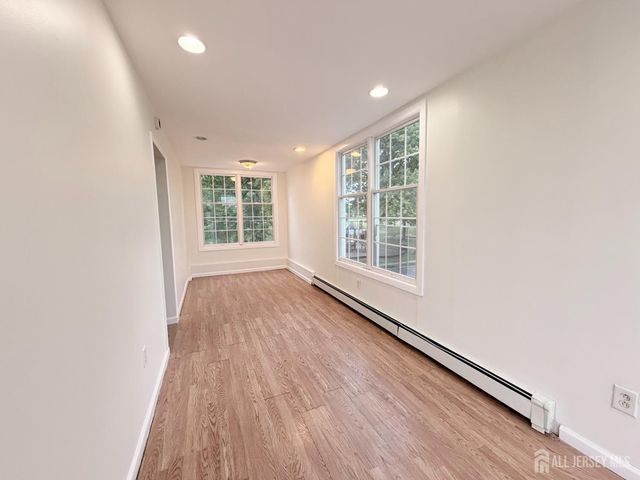 44 East Tappen Street, Port Reading, NJ 07064