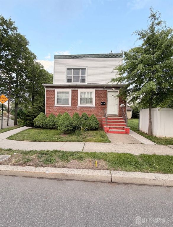 44 East Tappen Street, Port Reading, NJ 07064