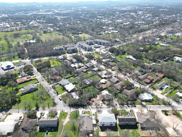 327 Ebner St Unit A, Boerne, TX 78006