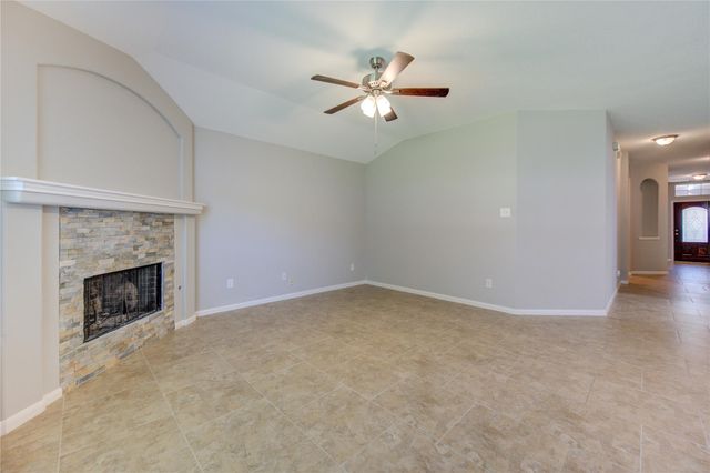 5122 Juniper Walk Lane, Katy, TX 77494