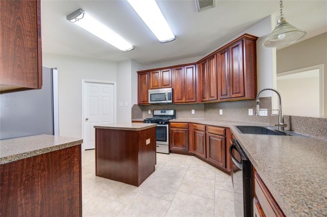 5122 Juniper Walk Lane, Katy, TX 77494