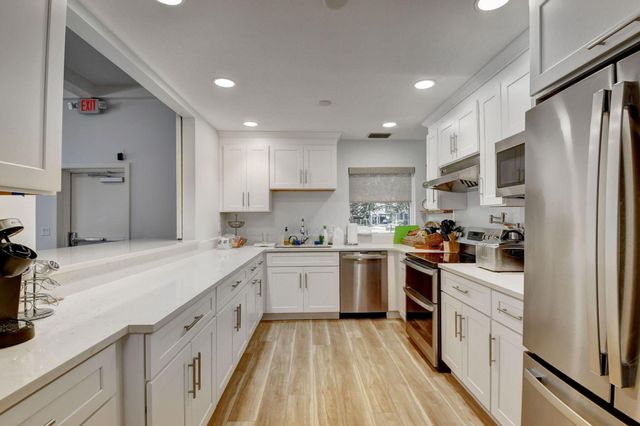 2809 Florida Boulevard 310, Delray Beach, FL 33483