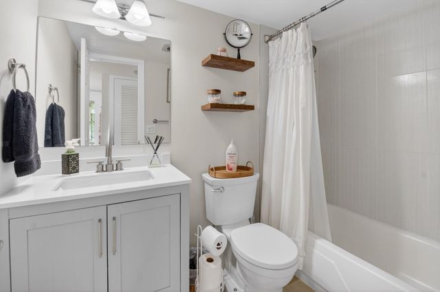 2809 Florida Boulevard 310, Delray Beach, FL 33483