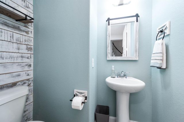 15518 Kinder Bluff Lane, Cypress, TX 77429