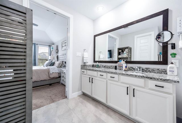 15518 Kinder Bluff Lane, Cypress, TX 77429