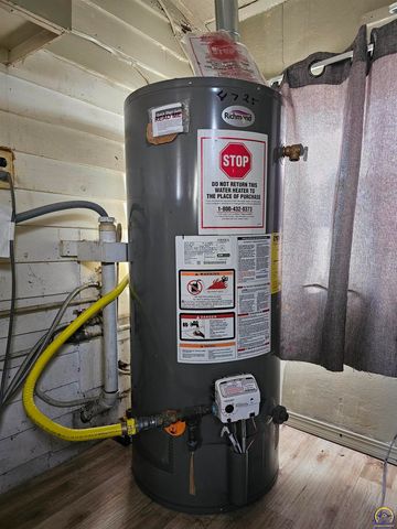 613 Lincoln ST, Osage City, KS 66523