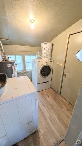 613 Lincoln ST, Osage City, KS 66523