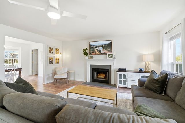 1038 Patriot Dr, Spring Hill, TN 37174