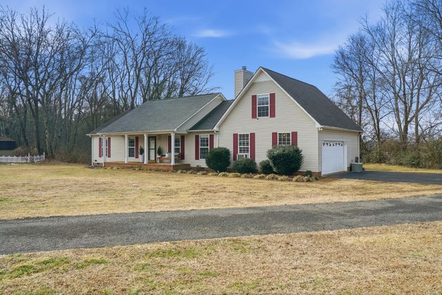 1038 Patriot Dr, Spring Hill, TN 37174