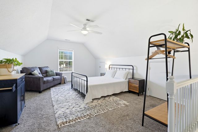 1038 Patriot Dr, Spring Hill, TN 37174