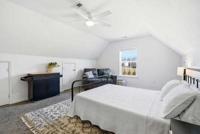 1038 Patriot Dr, Spring Hill, TN 37174