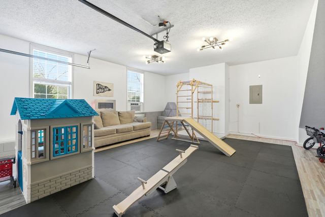 1038 Patriot Dr, Spring Hill, TN 37174