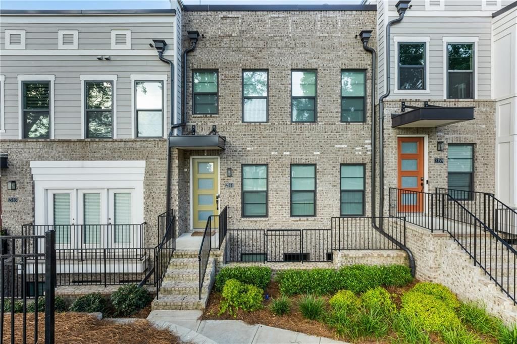 2161 Burnside NW Drive, Atlanta, GA 30318