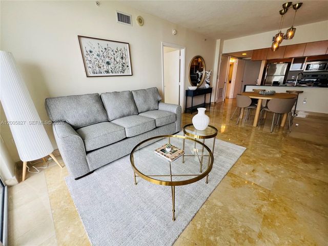 1750 N Bayshore Dr 2511, Miami, FL 33132