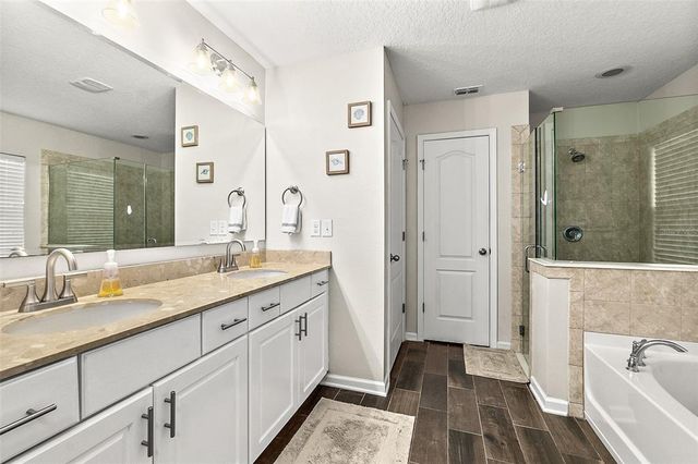 38 COUNTRY CLUB HARBOR CIRCLE, Palm Coast, FL 32137