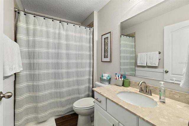 38 COUNTRY CLUB HARBOR CIRCLE, Palm Coast, FL 32137
