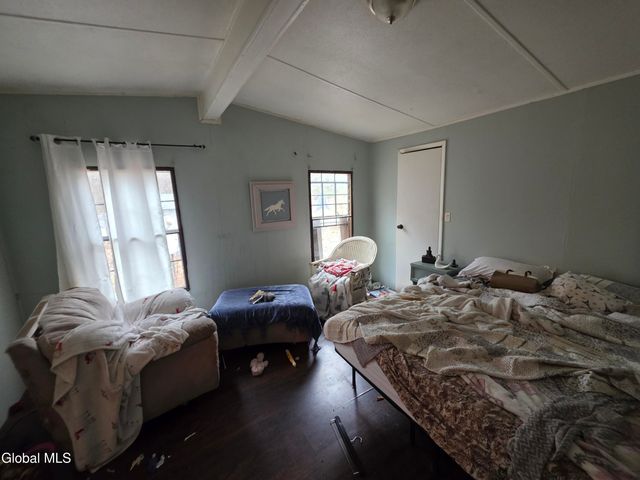 141 Heath Road, Corinth, NY 12822