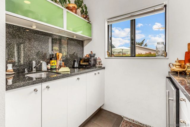 6540 Persa St, Carlsbad, CA 92009