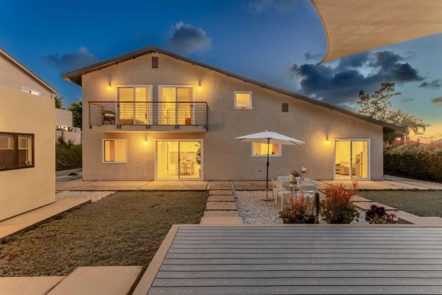 6540 Persa St, Carlsbad, CA 92009