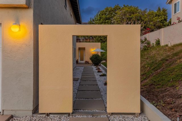 6540 Persa St, Carlsbad, CA 92009