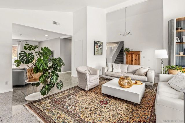 6540 Persa St, Carlsbad, CA 92009