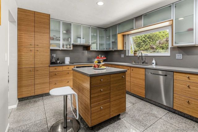 6540 Persa St, Carlsbad, CA 92009